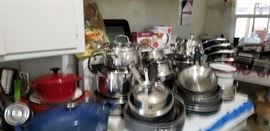 great stainless pots and pans ,never you