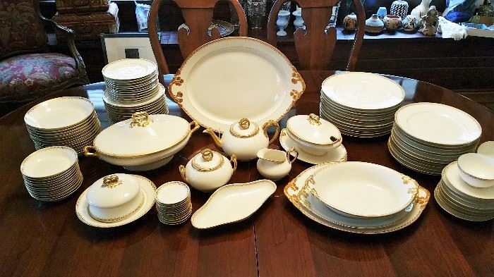 Gorgeous Limoges porcelain dinnerware set - Wm Guerin & Co. c1900