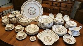 HUGE set of Spode, Buttercup pattern - vintage set