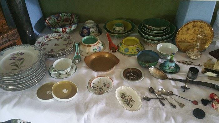 lots of vintage Chinese porcelain - export pieces