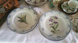 BEE.YOU.TEE.FUL Chinese porcelain - hand painted plates, each depicting a different flower - 8 total