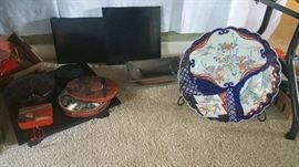 lacquer ware boxes - large Chinese chop plate