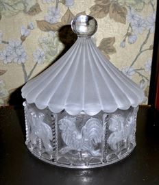 Carousel Covered Dish