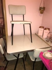 Formica vintage kitchen table in white 