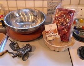 Wonderful kitchen items!