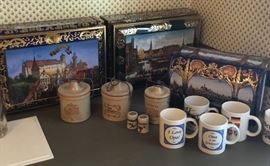 Lebkuchen-Schmidt gorgeous tin chests, holiday editions 2004-2009 / various other German collectibles