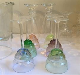 Super cute vintage sherry/wine glasses