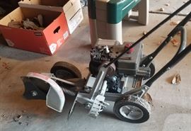 3.0 HP Craftsman Trimmer