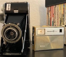 Vintage Camera, Radio