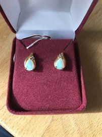 Australian Opal earrings 14k