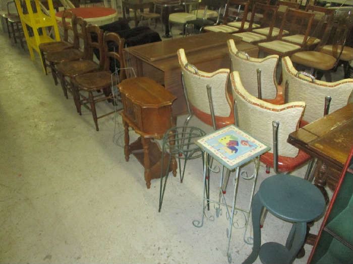 Miscellaneous chairs and furniture items