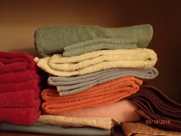 ASSORTED TOWELS