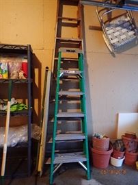 LOTS OF GARAGE ITEMS LADDERS / POTS / LAWN CHAIRS