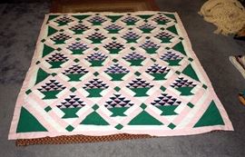 Handstitched Quilt, Fruit Bowl Pattern, Approx 76" x 70"