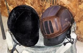 Lunge Whips, Riding Crops, Riding Helmets, Duster & Garment Bag