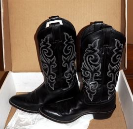 Justin Black London Calf Leather Cowboy Boots, Height 13", Toe J12, Size 8D, Style 1409, Original Box And Inserts