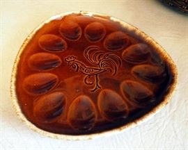 Hull Oven Proof Dishware Set, Egg Plate, Chicken Dish, Covered Veggie Dishes, Teapot, Cups, More