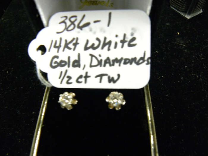 14kt White Gold & Diamond Earrings