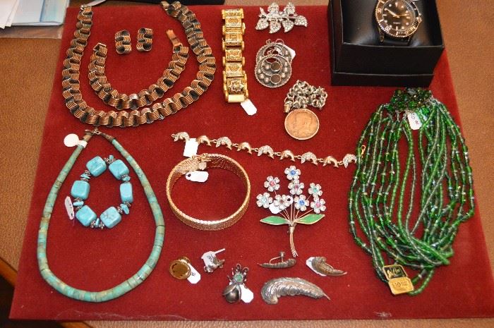 More Jewelry, STILL PRICING, much more to be in the sale!