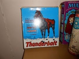 Johny West Thunderbolt large horse with box