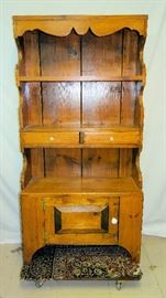 Country style cupboard/hutch