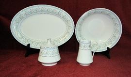 China- matching service pieces