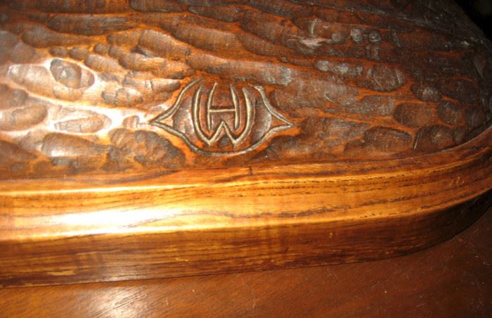 Willi Holzshuh signature on previous wood carving