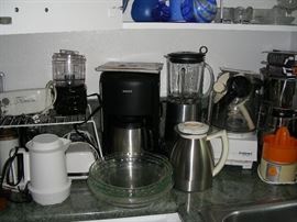 Small appliances, coffee makers, juicers, blender, grinders, Cuisinarts (2)