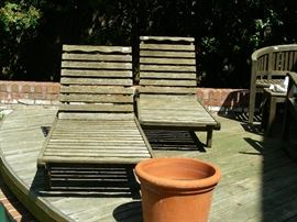 Country Causal Teak chaise lounge chairs