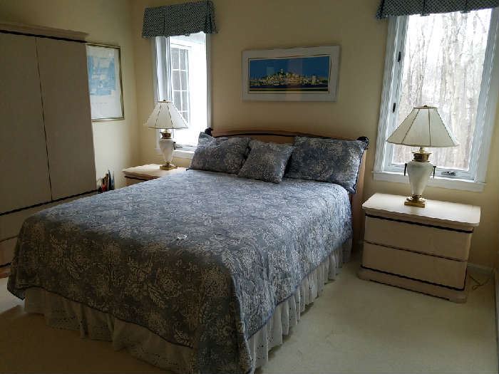 Clean Bedroom Furniture, Great condition