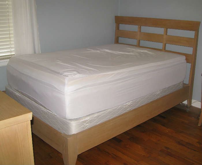 Ethan Allen Full bed