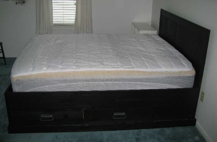 Queen bed with storage