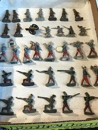 COLLECTIBLE MILITARY FIGURINES