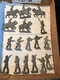 COLLECTIBLE MILITARY FIGURINES