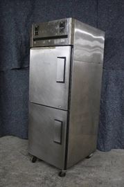 True Ta Series Reach-in Dual Temp Refrigerator/Fre ...