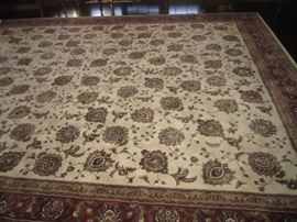 AREA RUG 12 BY 15