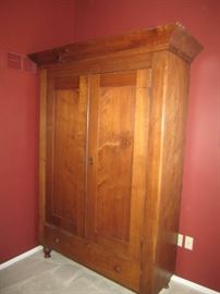 ANTIQUE WARDROBE