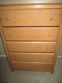 CHEST OF DRAWERS