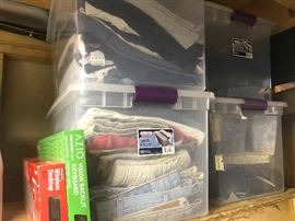 tons of mens clothing in pristine condition