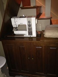Bernina "Record" sewing machine (with  lift)