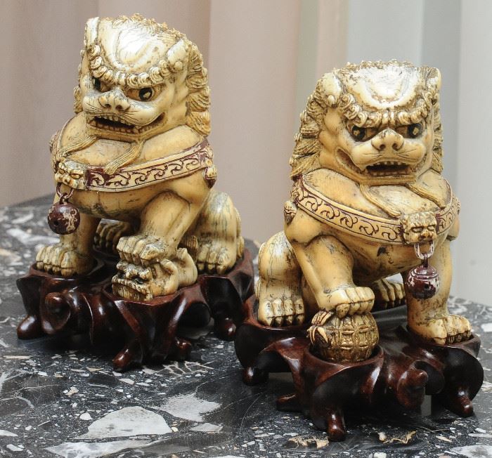 Early 19th century ivory foo dogs with required legal documentation