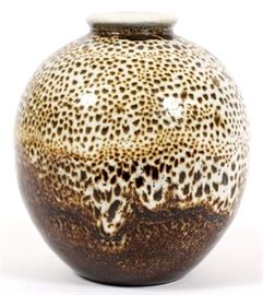 MAIJA GROTELL POTTERY VESSEL, H 6'', DIA 5 1/2''~ ^