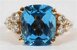 BLUE TOPAZ, DIAMOND, & 14K GOLD RING, SIZE 5.5