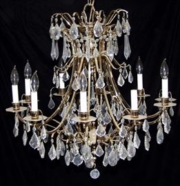 10 LIGHT CRYSTAL AND BRONZE CHANDELIER W 26"