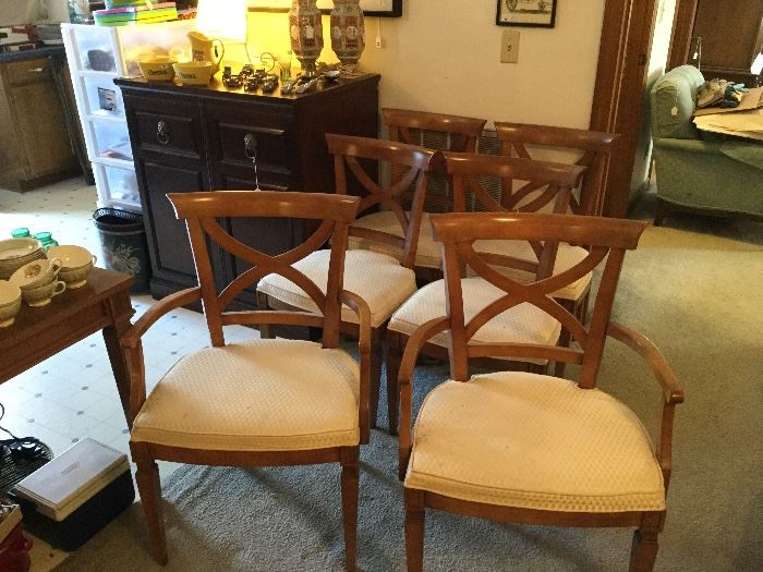 SET OF SIX DINING ROOM CHAIRS
