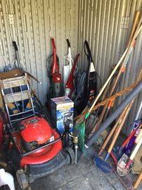 TOOL SHED WITH TOOLS, LAWNMOWER, ETC