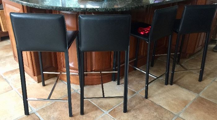 38. 4 Black Leather Counter Height Bar Stools (18" x 19" x 35")
