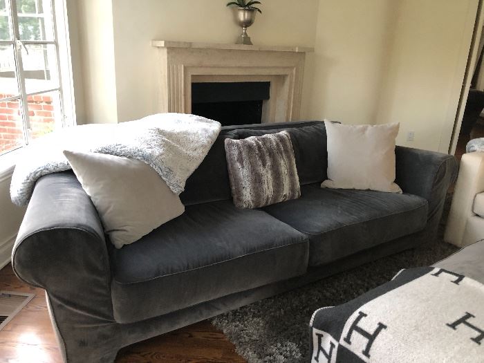BUSNELLI sofa set (two sofas and ottoman)