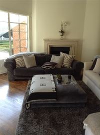 BUSNELLI sofa set (two sofas and ottoman)