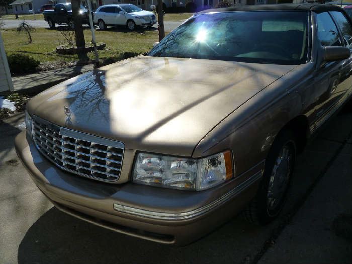 1998 CADILLAC 